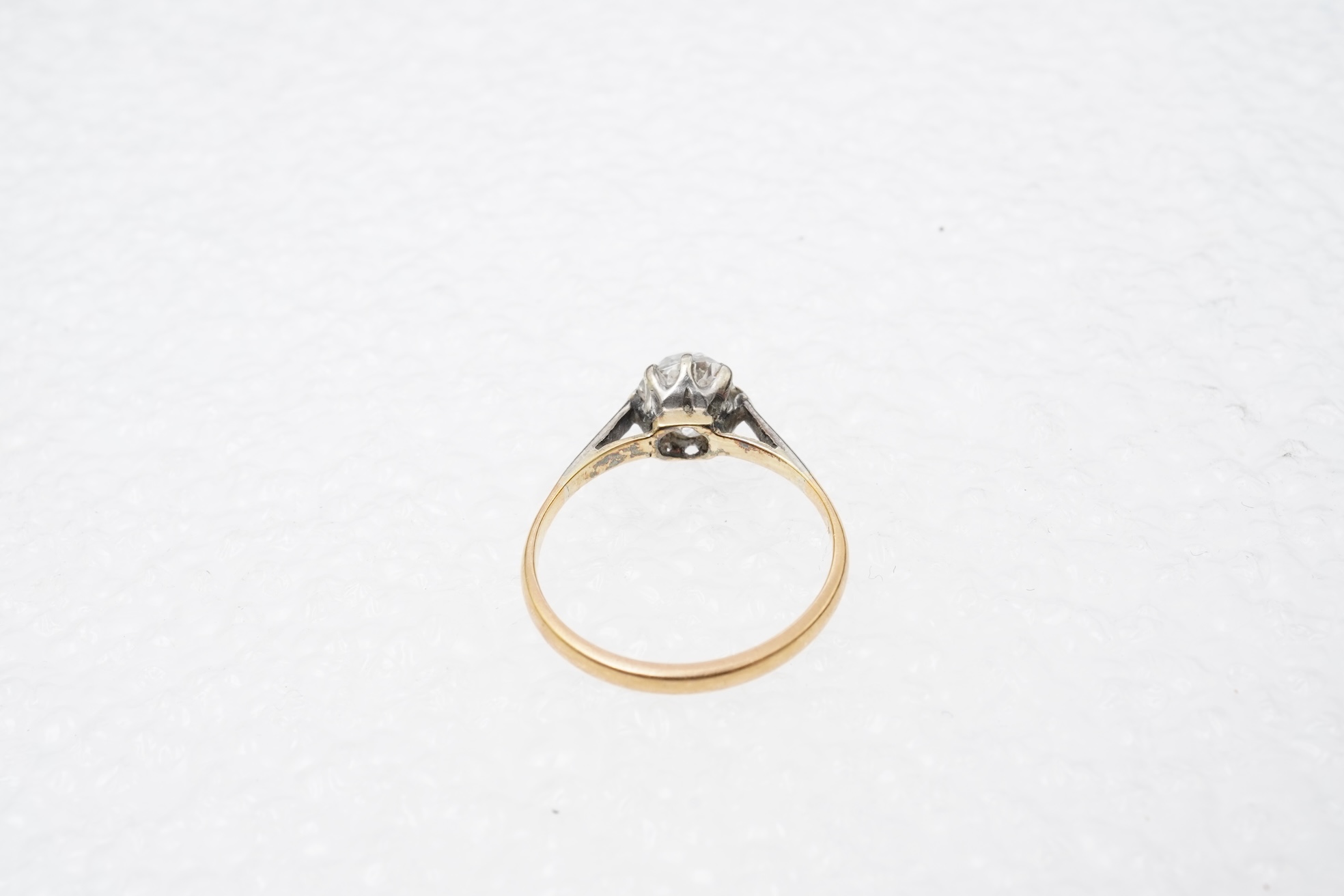 A diamond solitaire ring, early 20th century